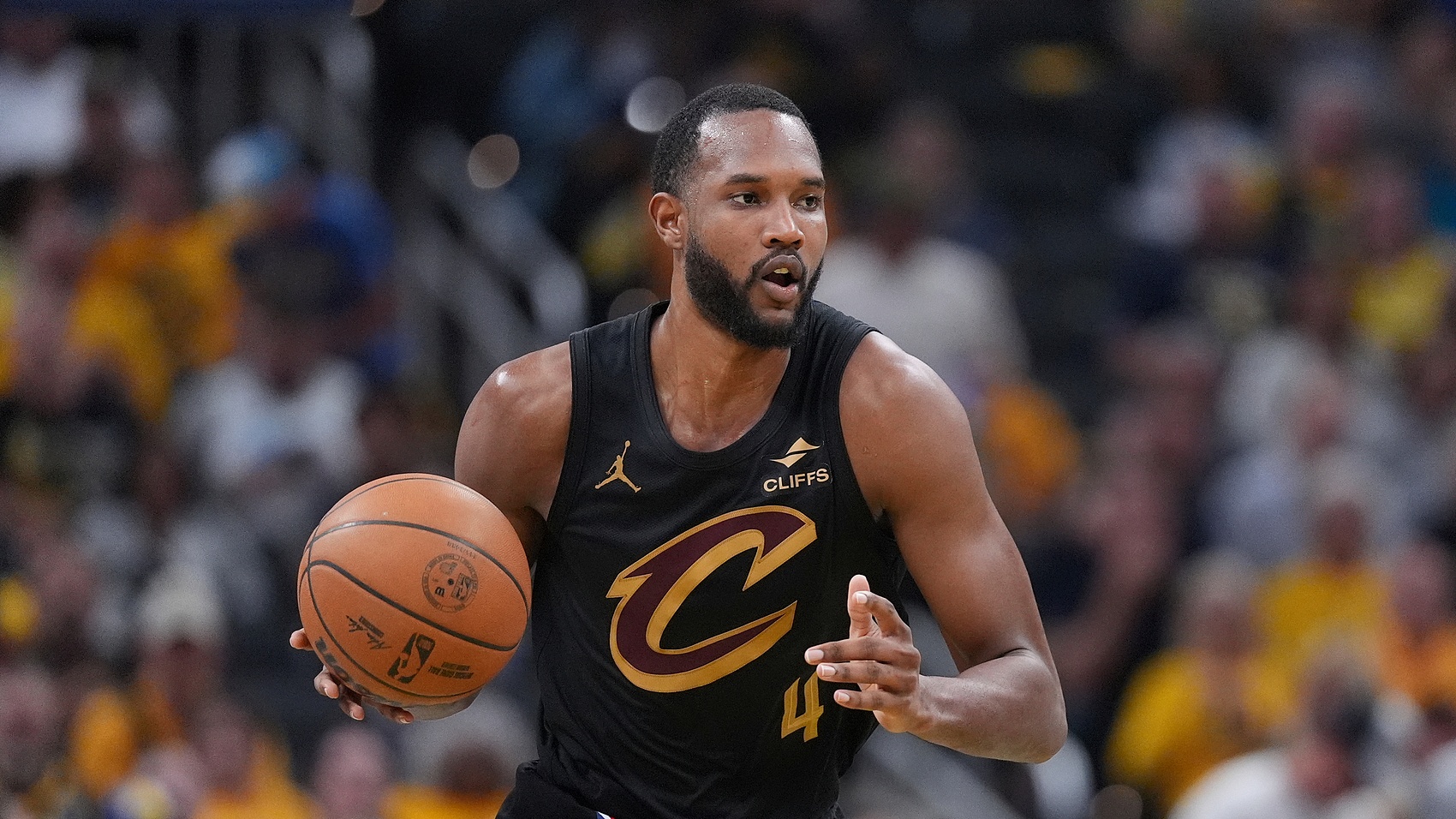 永利入口-蒂格：我认为莫布里大概已经到上限了 他的打球方式并不像字母哥