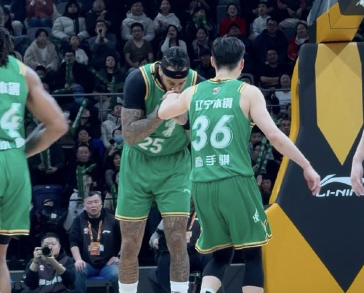 永利APP-莫兰德：鄢手骐是我的好兄弟，我为他的出色表现感到开心